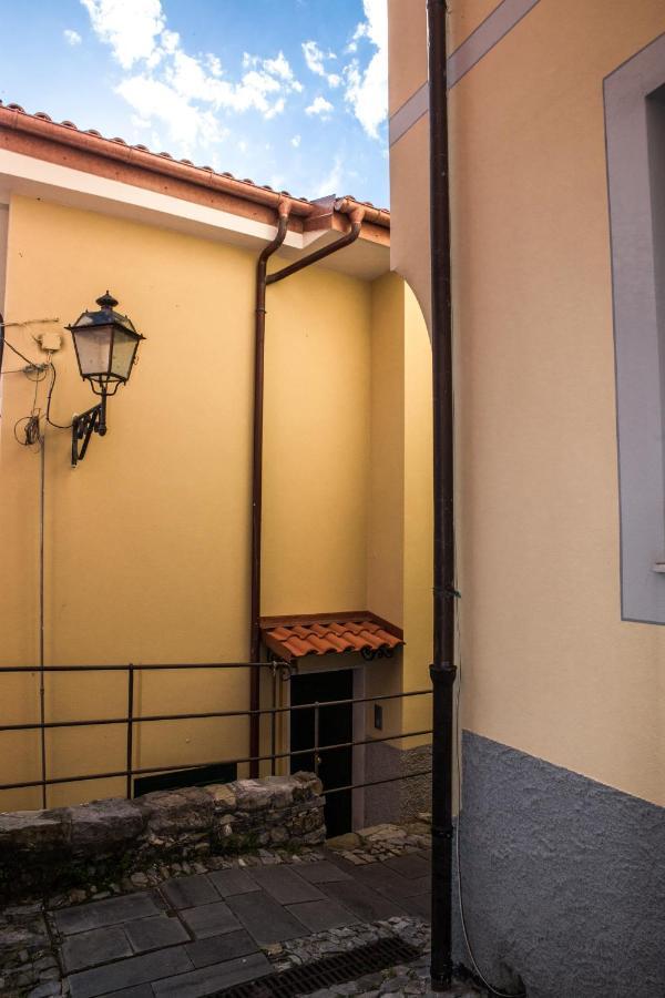 Ca' Melia Apartment Castiglione Chiavarese Ngoại thất bức ảnh